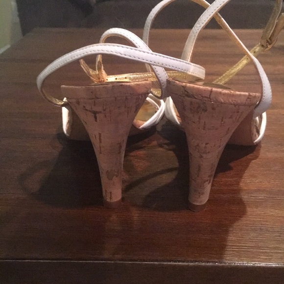 Coach white high heels. - Picture 4 of 4